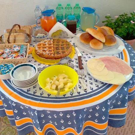 Il Giardino Degli Agrumi Bed & Breakfast 2*