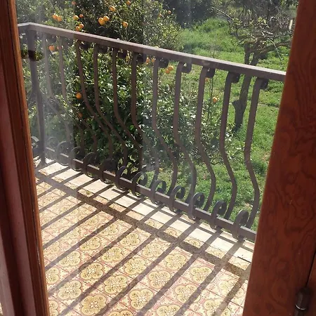 Il Giardino Degli Agrumi Bed & Breakfast 3*