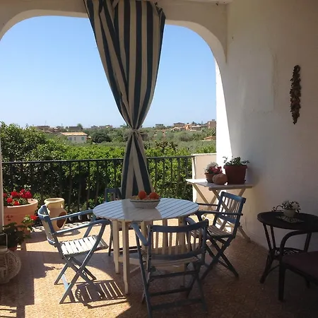 Il Giardino Degli Agrumi 2* Villaggio Mose (Sicily)